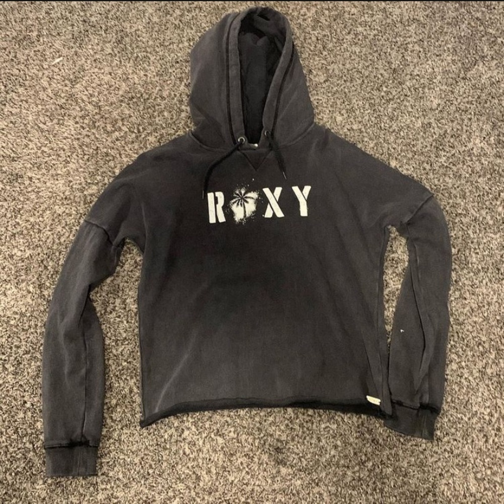 roxy hooded long sleeve, size small